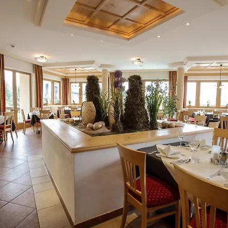 Hotel Koenigsleiten Vital Alpin
